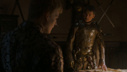extant_GameOfThrones_4x01-TwoSwords_4354