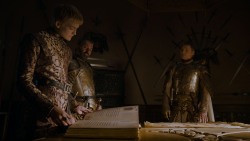 extant_GameOfThrones_4x01-TwoSwords_4394