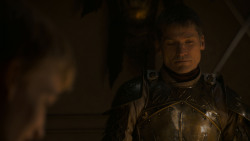 extant_GameOfThrones_4x01-TwoSwords_4403