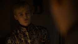 extant_GameOfThrones_4x01-TwoSwords_4415