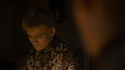 extant_GameOfThrones_4x01-TwoSwords_4422