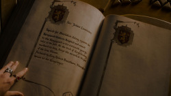 extant_GameOfThrones_4x01-TwoSwords_4425
