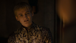 extant_GameOfThrones_4x01-TwoSwords_4440