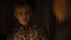 extant_GameOfThrones_4x01-TwoSwords_4441