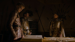 extant_GameOfThrones_4x01-TwoSwords_4449