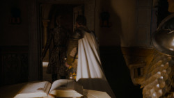 extant_GameOfThrones_4x01-TwoSwords_4464
