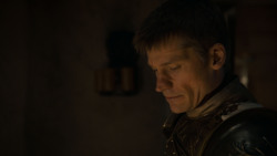 extant_GameOfThrones_4x01-TwoSwords_4476
