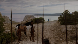 extant_GameOfThrones_4x01-TwoSwords_4489
