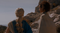 extant_GameOfThrones_4x01-TwoSwords_4495
