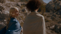 extant_GameOfThrones_4x01-TwoSwords_4518