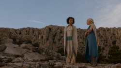 extant_GameOfThrones_4x01-TwoSwords_4521