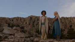 extant_GameOfThrones_4x01-TwoSwords_4528