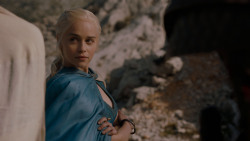 extant_GameOfThrones_4x01-TwoSwords_4561