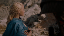 extant_GameOfThrones_4x01-TwoSwords_4569