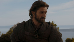 extant_GameOfThrones_4x01-TwoSwords_4608