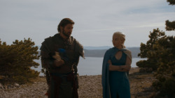 extant_GameOfThrones_4x01-TwoSwords_4613