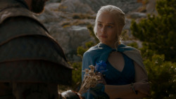 extant_GameOfThrones_4x01-TwoSwords_4621