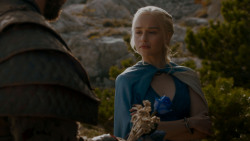 extant_GameOfThrones_4x01-TwoSwords_4622
