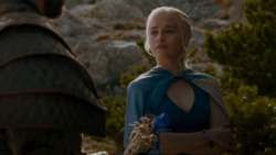 extant_GameOfThrones_4x01-TwoSwords_4623