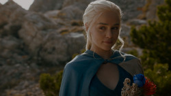 extant_GameOfThrones_4x01-TwoSwords_4691