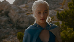 extant_GameOfThrones_4x01-TwoSwords_4706