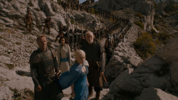 extant_GameOfThrones_4x01-TwoSwords_4719