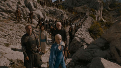 extant_GameOfThrones_4x01-TwoSwords_4720