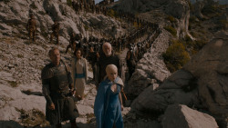 extant_GameOfThrones_4x01-TwoSwords_4721
