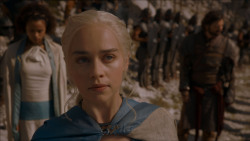 extant_GameOfThrones_4x01-TwoSwords_4759