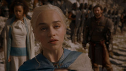 extant_GameOfThrones_4x01-TwoSwords_4763