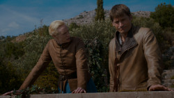 extant_GameOfThrones_4x01-TwoSwords_4810