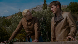 extant_GameOfThrones_4x01-TwoSwords_4815