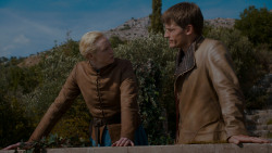 extant_GameOfThrones_4x01-TwoSwords_4817