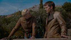 extant_GameOfThrones_4x01-TwoSwords_4852