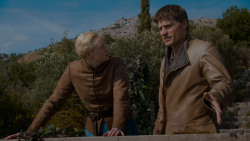 extant_GameOfThrones_4x01-TwoSwords_4853