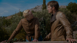 extant_GameOfThrones_4x01-TwoSwords_4857