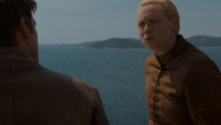 extant_GameOfThrones_4x01-TwoSwords_4862