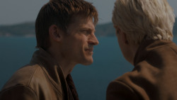 extant_GameOfThrones_4x01-TwoSwords_4872