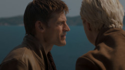 extant_GameOfThrones_4x01-TwoSwords_4873