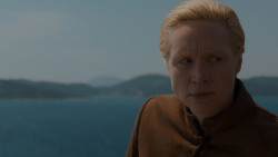 extant_GameOfThrones_4x01-TwoSwords_4900