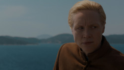 extant_GameOfThrones_4x01-TwoSwords_4901