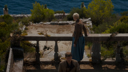 extant_GameOfThrones_4x01-TwoSwords_4903