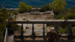 extant_GameOfThrones_4x01-TwoSwords_4909