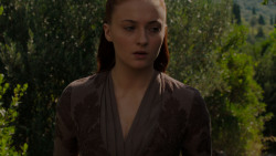 extant_GameOfThrones_4x01-TwoSwords_4943