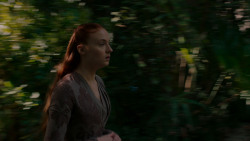 extant_GameOfThrones_4x01-TwoSwords_4985