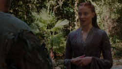 extant_GameOfThrones_4x01-TwoSwords_5055