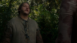 extant_GameOfThrones_4x01-TwoSwords_5063