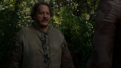 extant_GameOfThrones_4x01-TwoSwords_5099