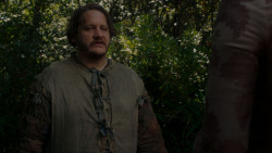extant_GameOfThrones_4x01-TwoSwords_5101