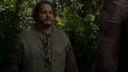 extant_GameOfThrones_4x01-TwoSwords_5105